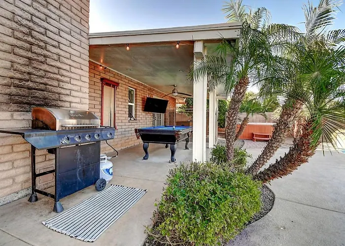 Holiday home Scottsdalestays 6br-pool-spa-theater-events-golf. *