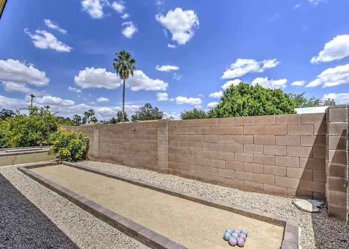 Scottsdalestays 6br-pool-spa-theater-events-golf. Holiday home *