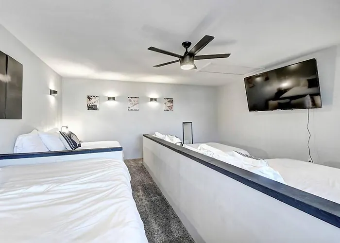 Holiday home Scottsdalestays 6br-pool-spa-theater-events-golf. *
