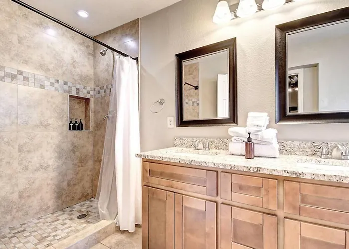 Holiday home Scottsdalestays 6br-pool-spa-theater-events-golf.